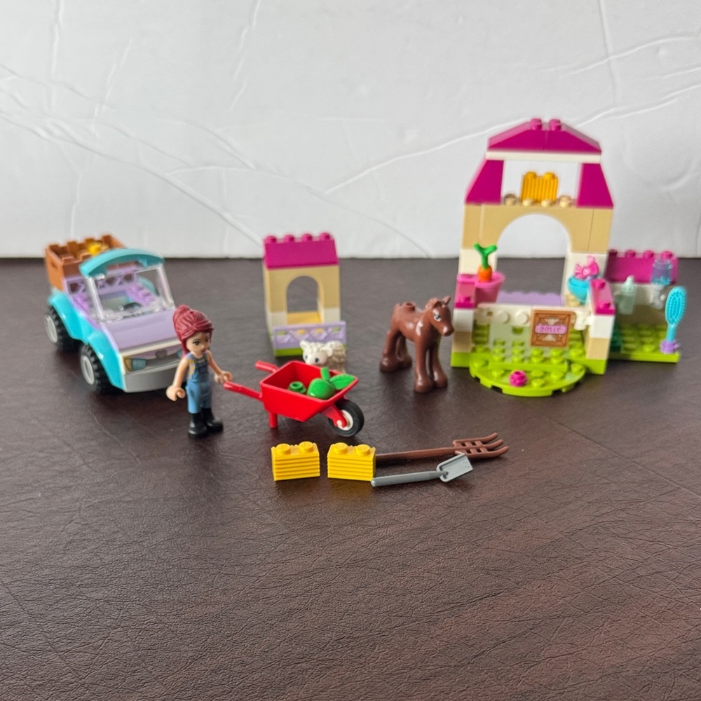 LEGO Juniors 10746 Mia’s Farm